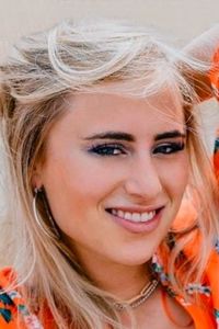 Линдси Круз